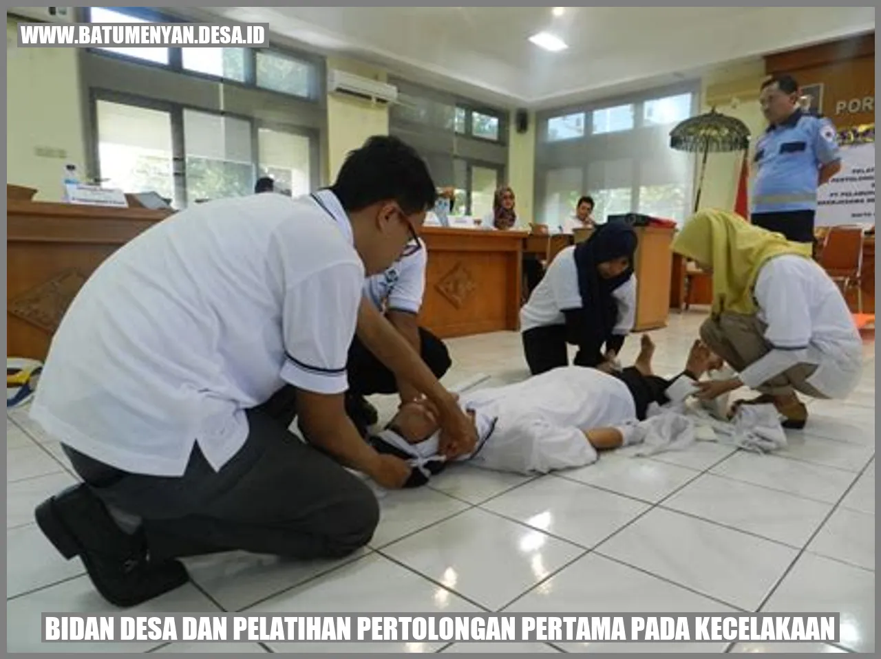 Bidan Desa dan Pelatihan Pertolongan Pertama pada Kecelakaan