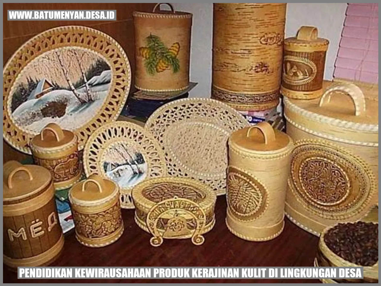 Pendidikan Kewirausahaan Produk Kerajinan Kulit di Lingkungan Desa