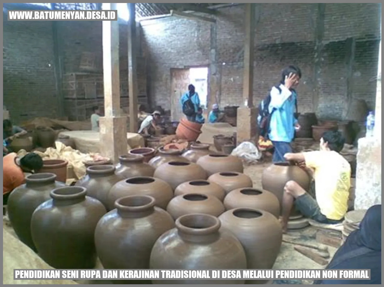 Gambar Pendidikan Seni Rupa dan Kerajinan Tradisional di Desa Melalui Pendidikan Non Formal